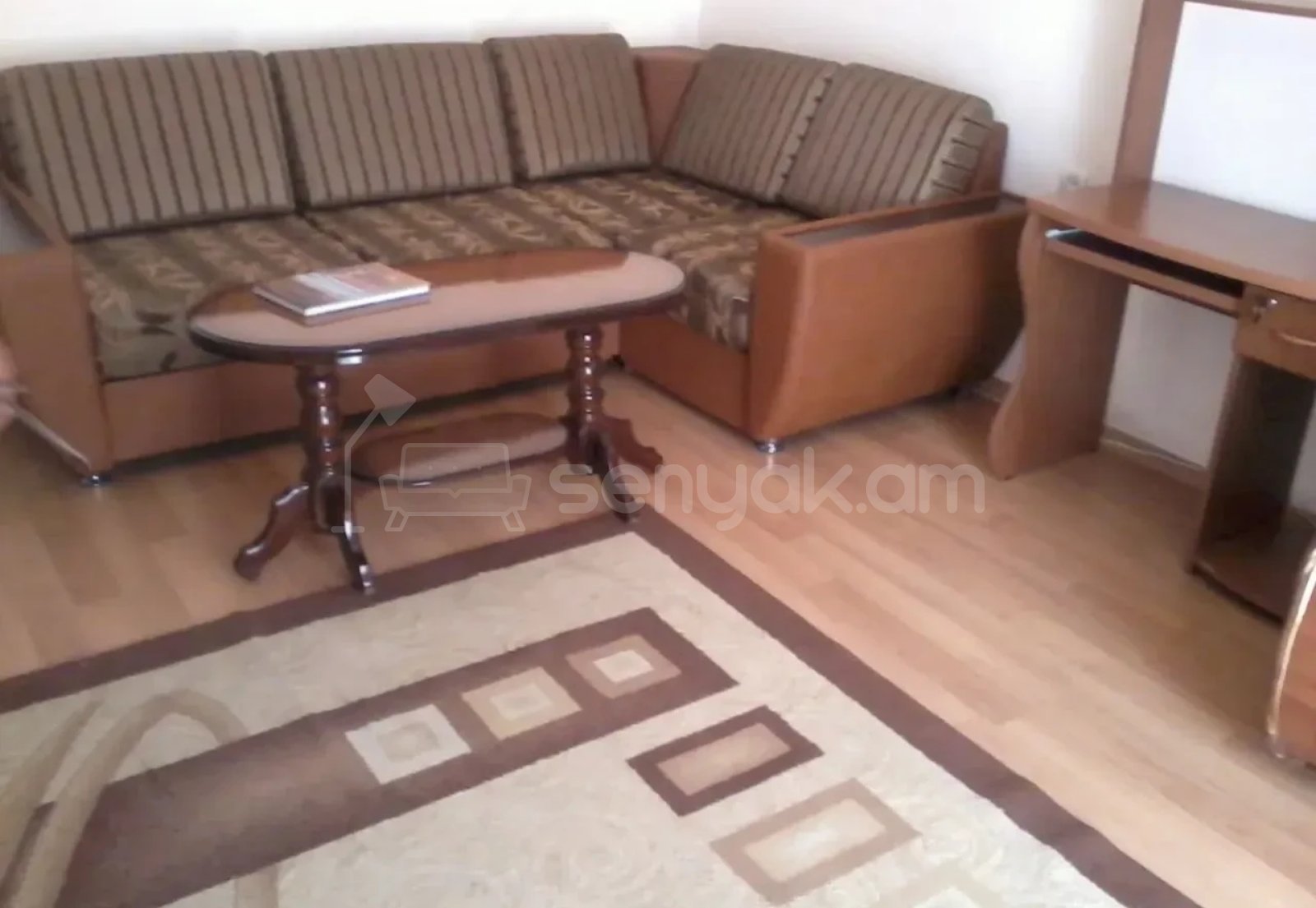 1 Սենյականոց Բնակարան Քարե Շենքում, 42քմ, 3/5 հարկ, Կապիտալ Վերանորոգված, Կահավորված, Արևկող