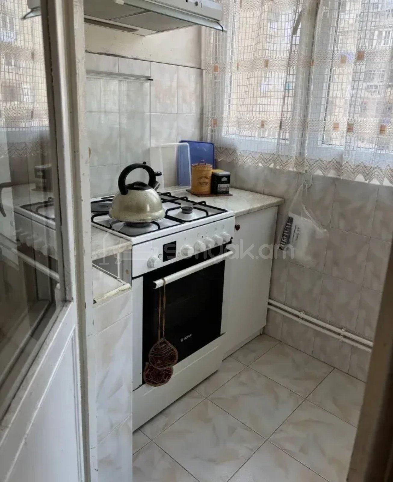 3 Սենյականոց Բնակարան, 100քմ, 5/9 հարկ, Կապիտալ Վերանորոգված, Կահավորված