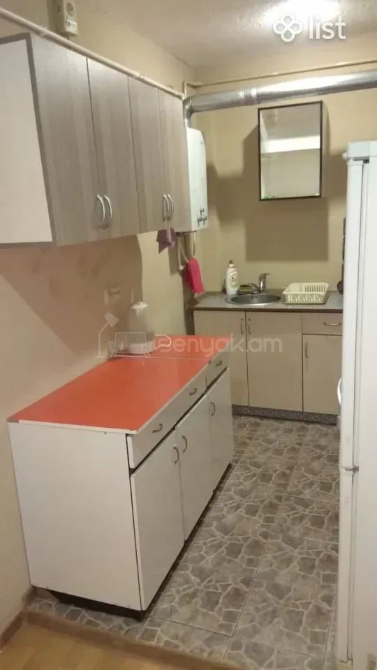 2 Սենյականոց Բնակարան, 42քմ, 6/9 հարկ, Նորմալ Վիճակում, Կահավորված, Արևկող