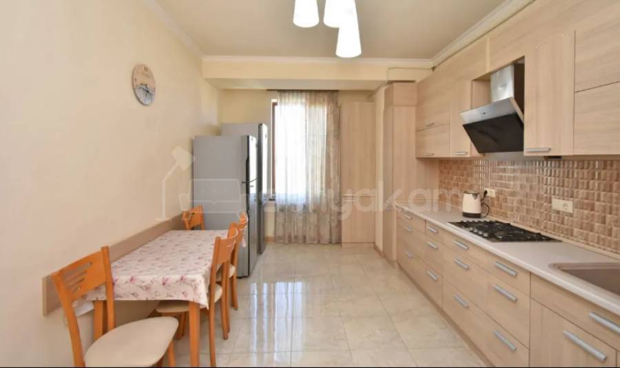 3 Սենյականոց Բնակարան Նորակառույցում, 110քմ, 7/14 հարկ, Կապիտալ Վերանորոգված