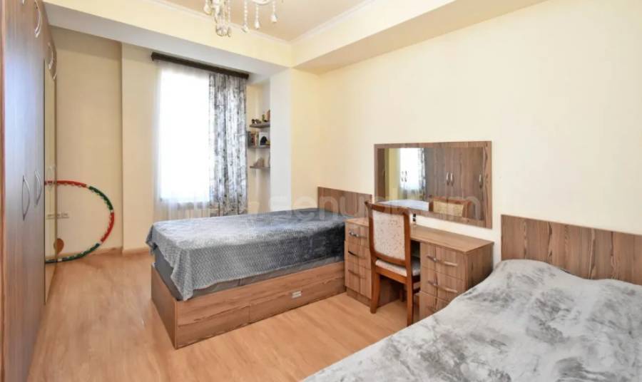 3 Սենյականոց Բնակարան Նորակառույցում, 110քմ, 7/14 հարկ, Կապիտալ Վերանորոգված