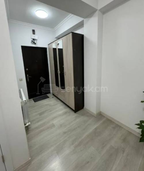 3 Սենյականոց Բնակարան, 90քմ, 11/14 հարկ, Կապիտալ Վերանորոգված, Կահավորված, Արևկող