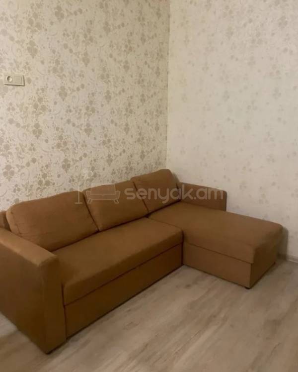 2 Սենյականոց Բնակարան Քարե Շենքում, 45քմ, 3/3 հարկ, Դիզայներական Վերանորոգված, Կահավորված, Արևկող