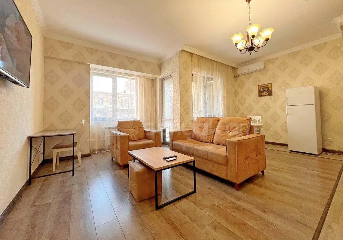 2 Սենյականոց Բնակարան Նորակառույցում, 60քմ, 3/19 հարկ, Կապիտալ Վերանորոգված, Կահավորված