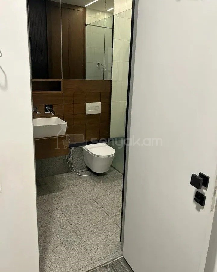 2 Սենյականոց Բնակարան Նորակառույցում, 60քմ, 10/15 հարկ, Դիզայներական Վերանորոգված