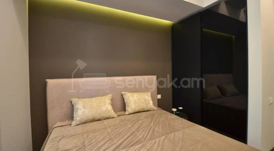 2 Սենյականոց Բնակարան Նորակառույցում, 45քմ, 9/18 հարկ, Դիզայներական Վերանորոգված, Կահավորված
