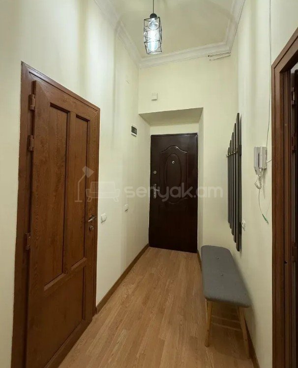 2 Սենյականոց Բնակարան Քարե Շենքում, 42քմ, 2/5 հարկ, Կապիտալ Վերանորոգված, Կահավորված, Արևկող