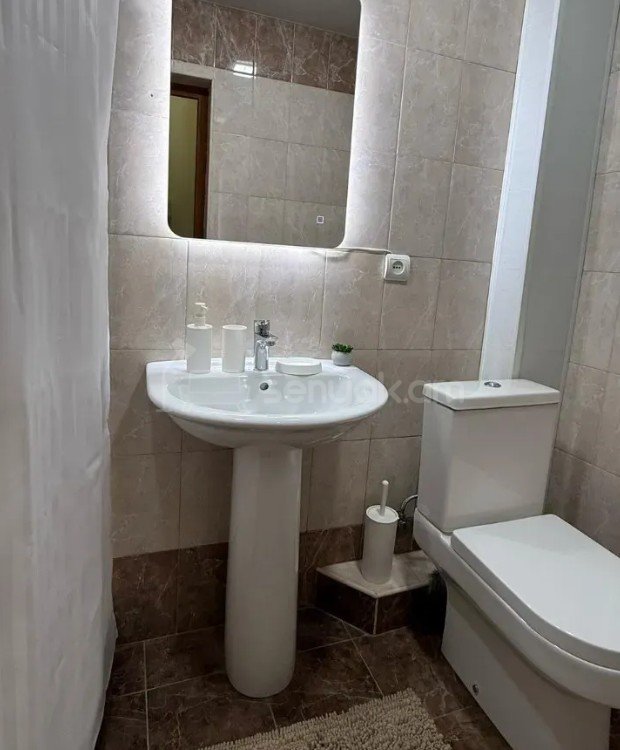 2 Սենյականոց Բնակարան Քարե Շենքում, 42քմ, 2/5 հարկ, Կապիտալ Վերանորոգված, Կահավորված, Արևկող