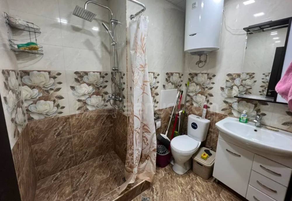 2 Սենյականոց Բնակարան Քարե Շենքում, 32քմ, 4/4 հարկ, Դիզայներական Վերանորոգված, Կահավորված, Արևկող