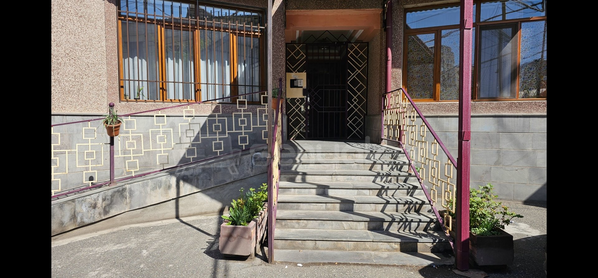 3 Սենյականոց Բնակարան Նորակառույց Քարե Շենքում, 70քմ, 4/7 հարկ, Կապիտալ Վերանորոգված
