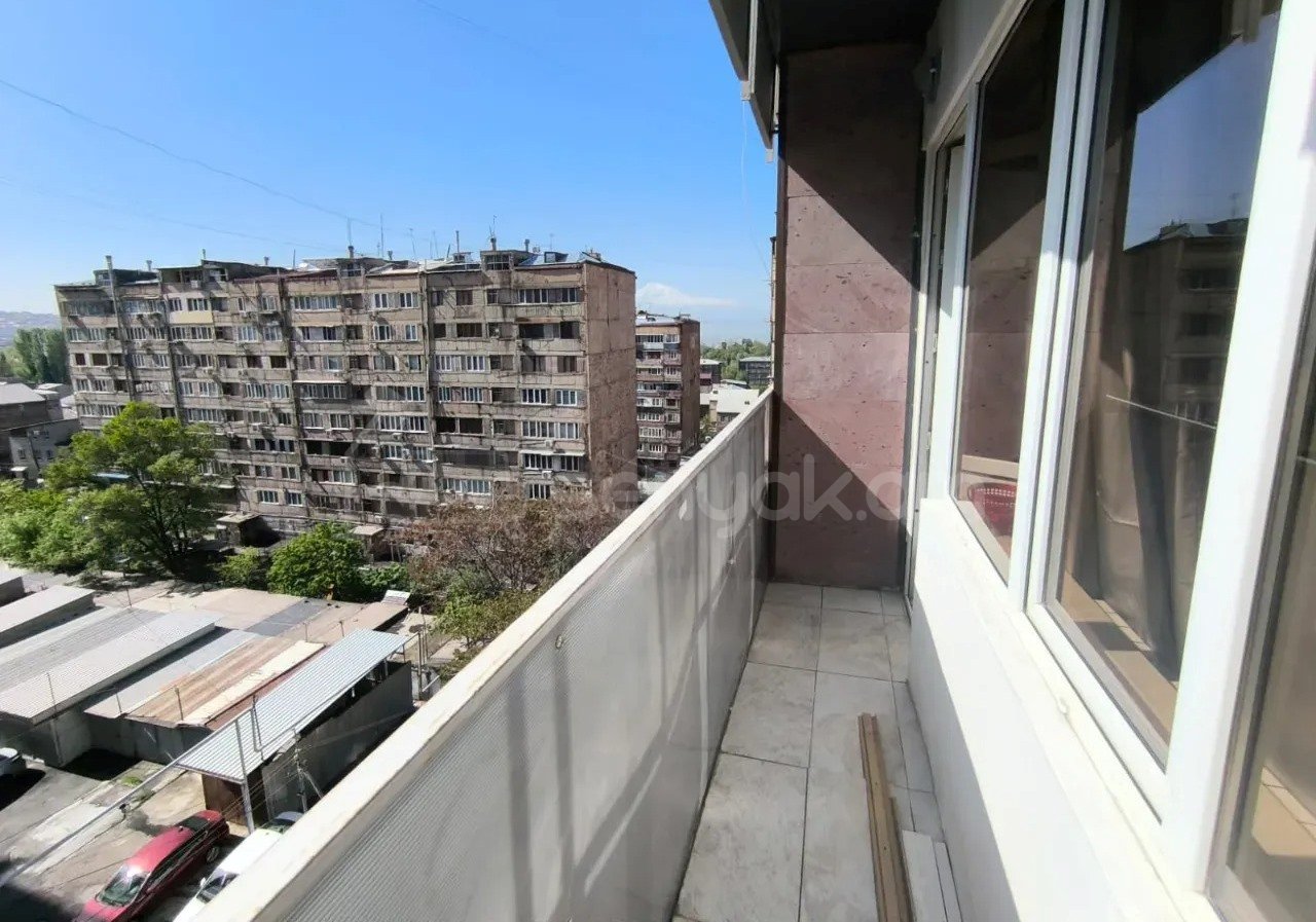 3 Սենյականոց Բնակարան, 90քմ, 6/9 հարկ, Կապիտալ Վերանորոգված
