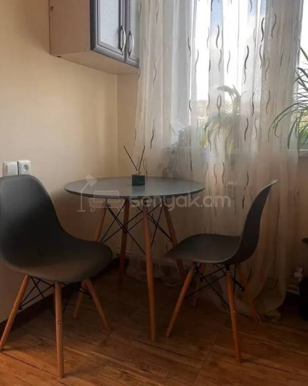 2 Սենյականոց Բնակարան, 43քմ, 6/10 հարկ, Դիզայներական Վերանորոգված, Կահավորված, Արևկող