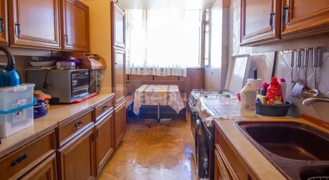 2 Սենյականոց Բնակարան, 65քմ, 9/9 հարկ, Նորմալ Վիճակում