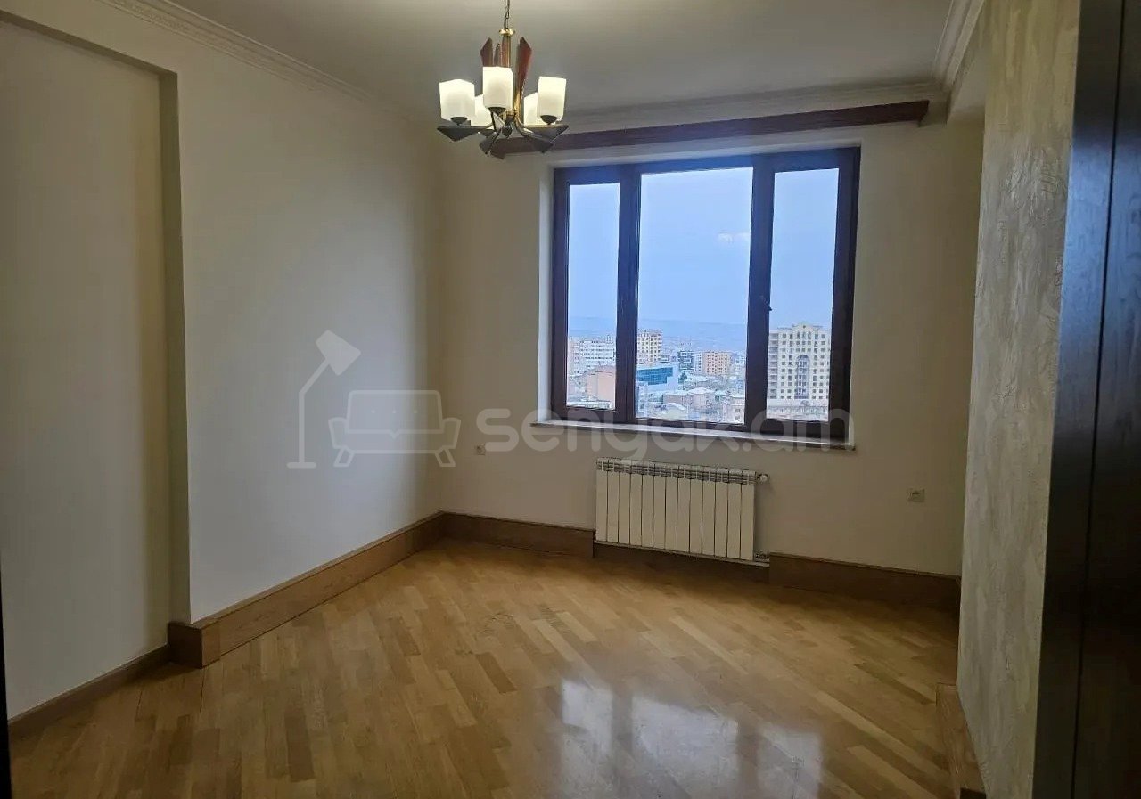 3 Սենյականոց Բնակարան Նորակառույցում, 104քմ, 10/16 հարկ, Կապիտալ Վերանորոգված