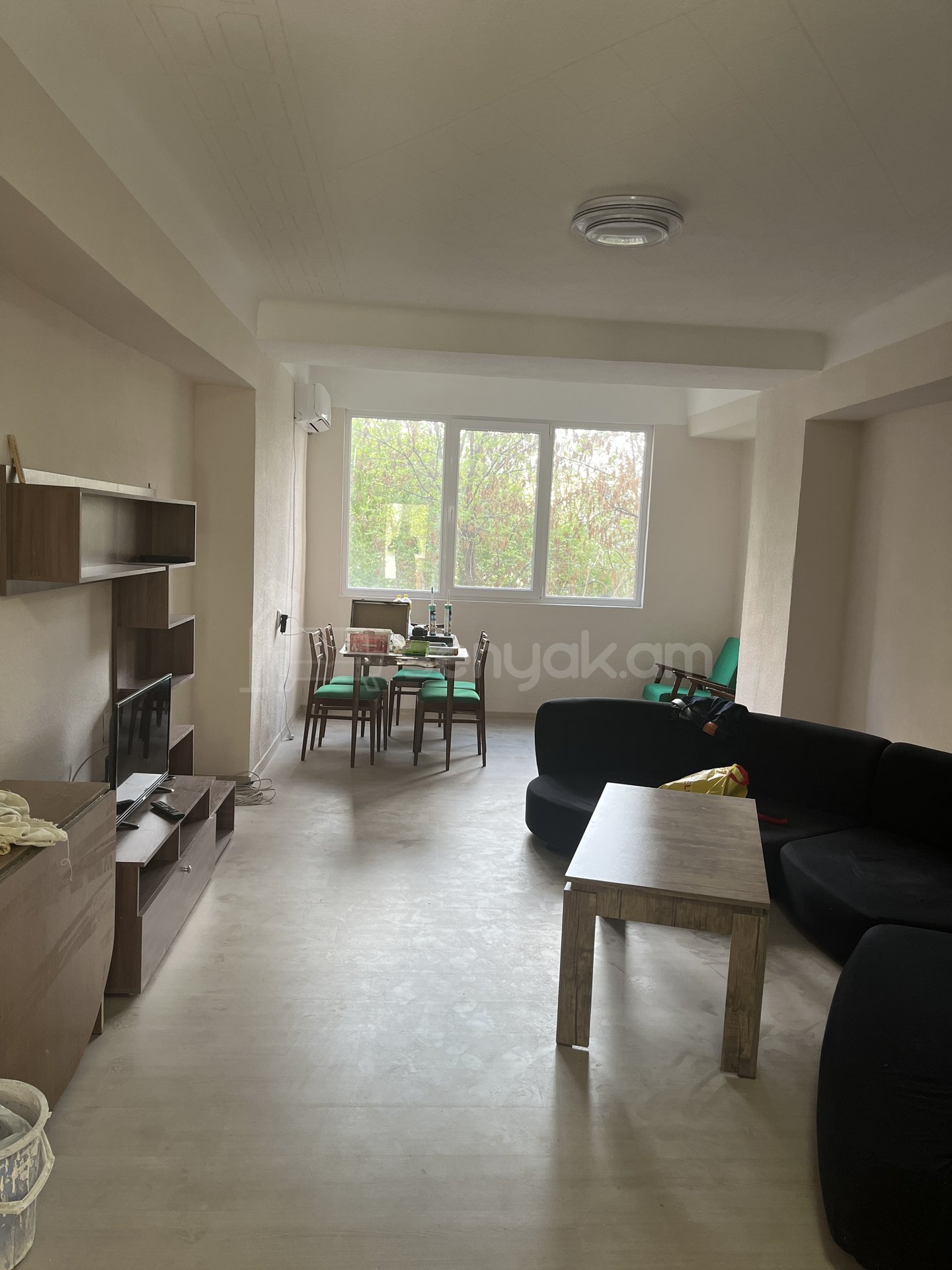 3 Սենյականոց Բնակարան, 93քմ, 2/9 հարկ, Կապիտալ Վերանորոգված, Կահավորված, Արևկող