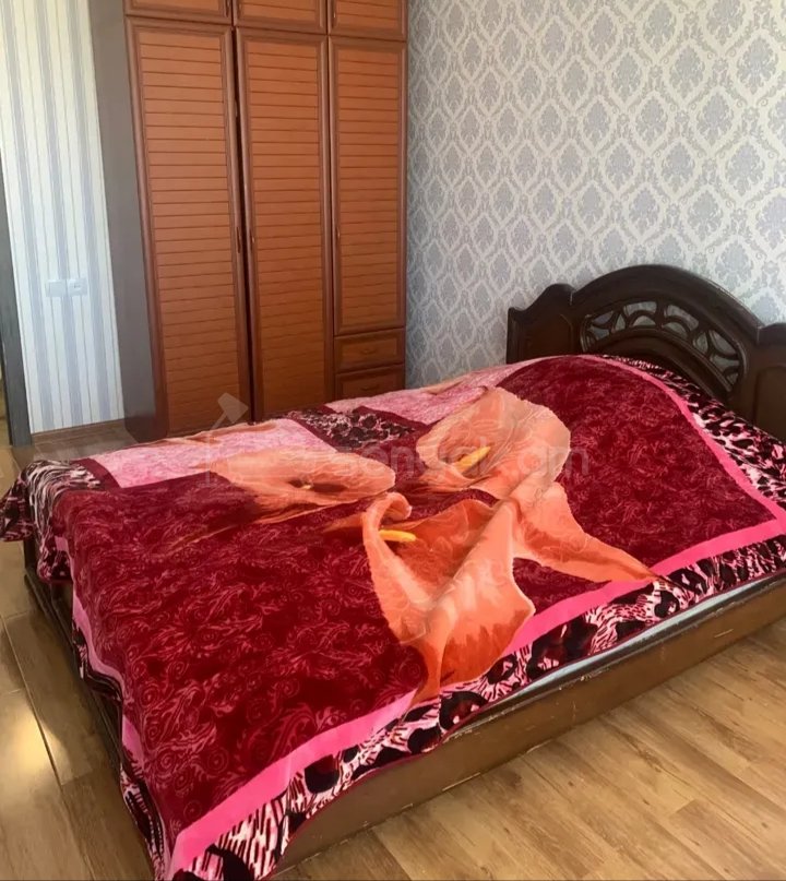3 Սենյականոց Բնակարան, 78քմ, 9/9 հարկ, Կապիտալ Վերանորոգված, Կահավորված, Արևկող