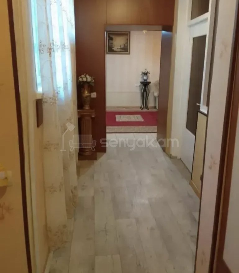 2 Սենյականոց Բնակարան Քարե Շենքում, 47քմ, 1/1 հարկ, Նորմալ Վիճակում, Կահավորված