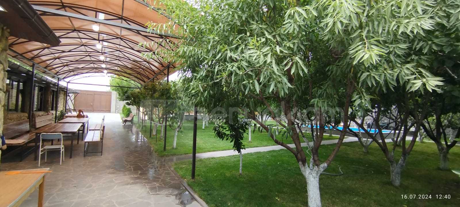 5 Սենյականոց Ամառանոց, 150քմ, Լողավազանով