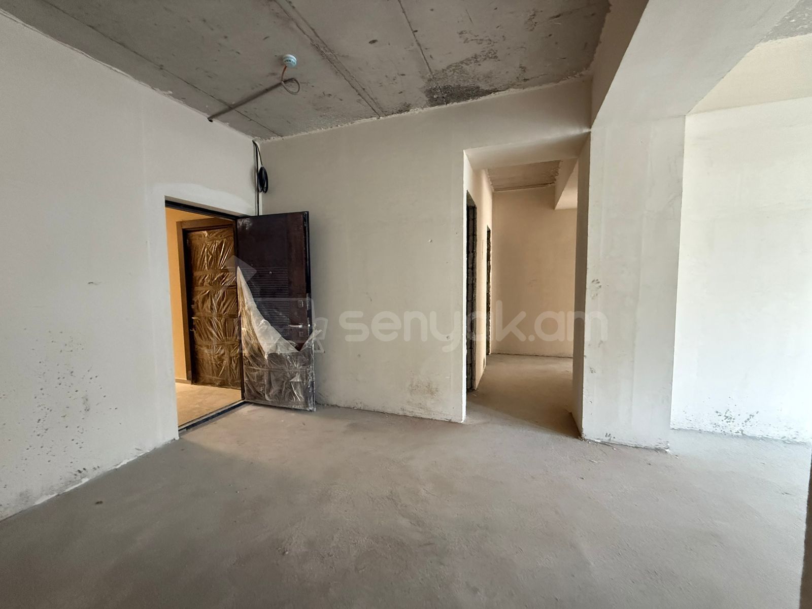 3 Սենյականոց Բնակարան Նորակառույցում, 107քմ, 9/16 հարկ, Զրոյական Վիճակում