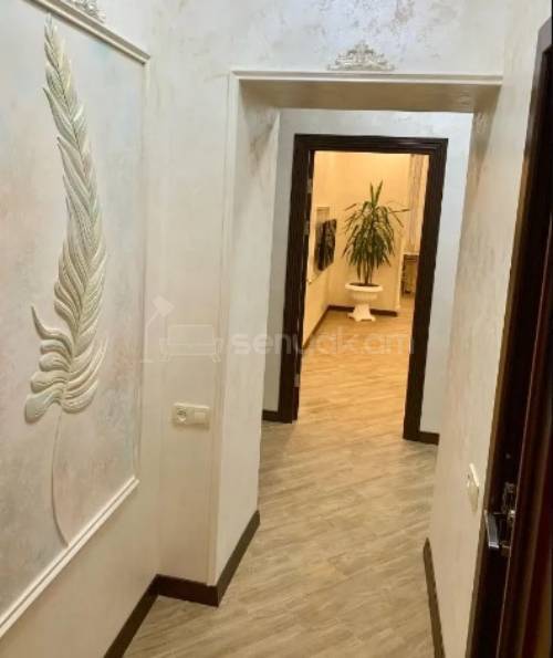 2 Սենյականոց Բնակարան Քարե Շենքում, 50քմ, 2/4 հարկ, Կապիտալ Վերանորոգված, Կահավորված