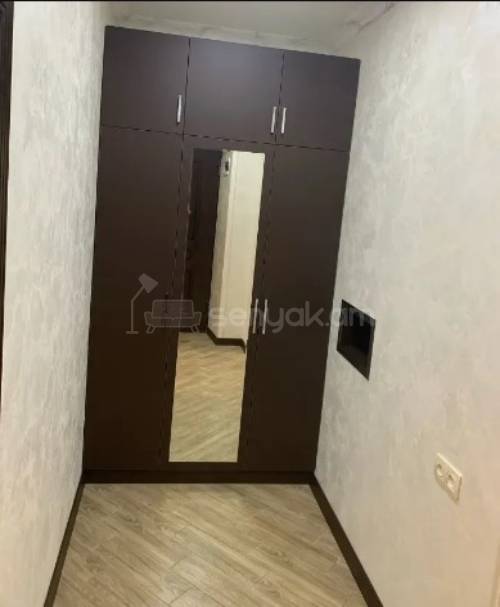 2 Սենյականոց Բնակարան Քարե Շենքում, 50քմ, 2/4 հարկ, Կապիտալ Վերանորոգված, Կահավորված