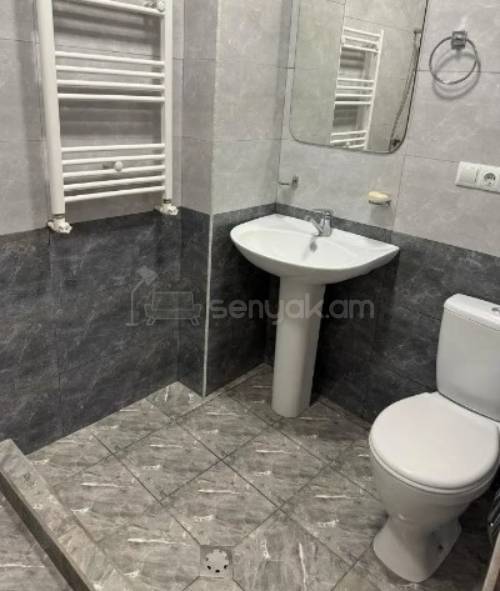 2 Սենյականոց Բնակարան Նորակառույցում, 50քմ, 8/9 հարկ, Կապիտալ Վերանորոգված, Կահավորված