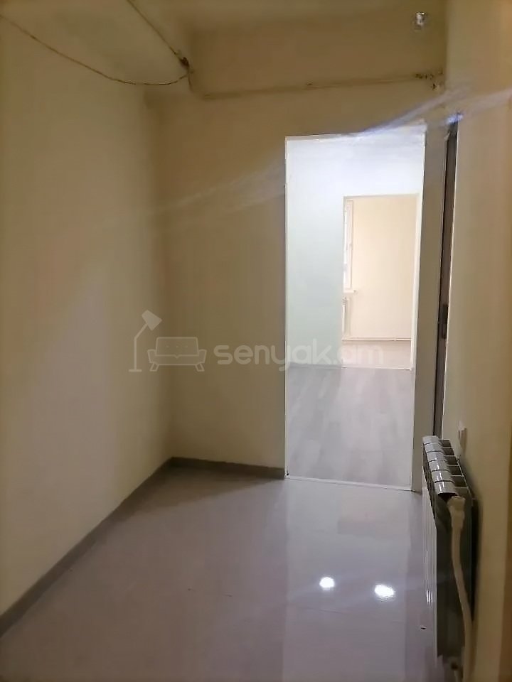 1 Սենյականոց Բնակարան, 44քմ, 9/9 հարկ, Կապիտալ Վերանորոգված