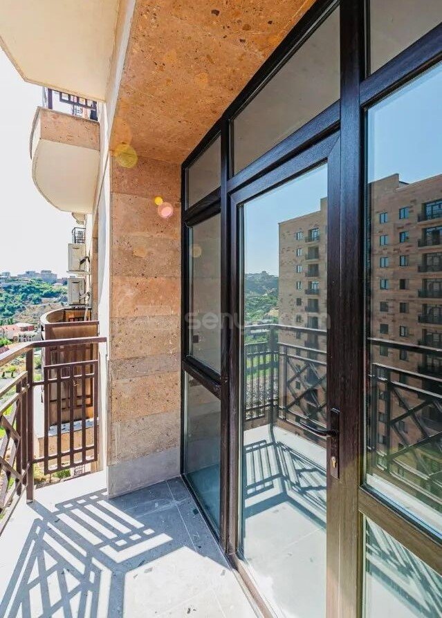2 Սենյականոց Բնակարան Նորակառույցում, 65քմ, 12/15 հարկ, Դիզայներական Վերանորոգված