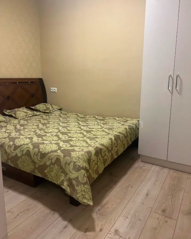 1 Սենյականոց Բնակարան Քարե Շենքում, 38քմ, 4/5 հարկ, Կապիտալ Վերանորոգված, Կահավորված, Արևկող
