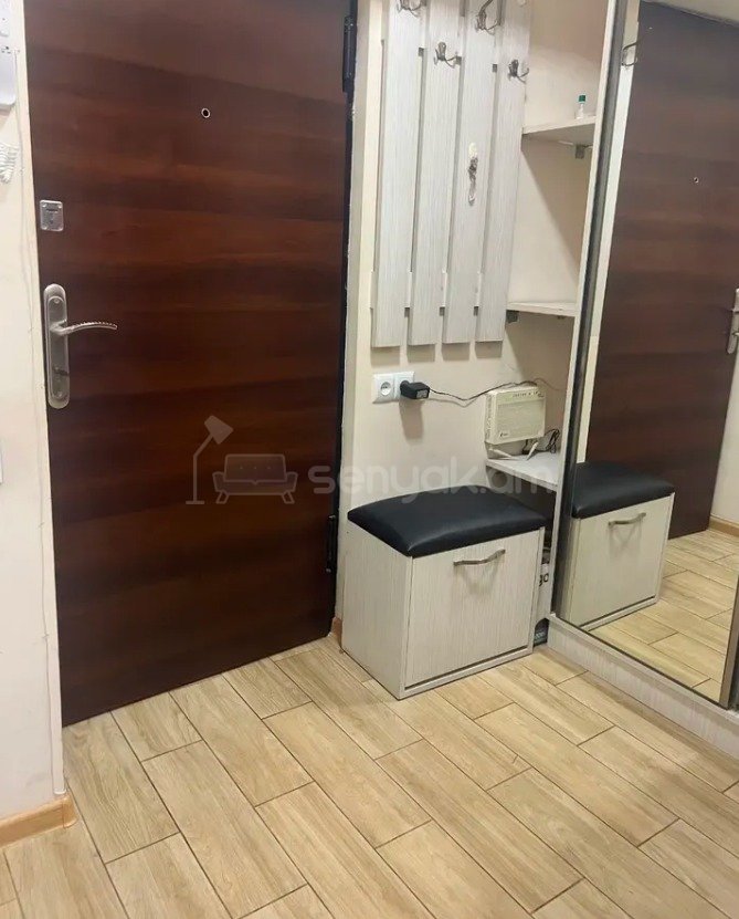 1 Սենյականոց Բնակարան Քարե Շենքում, 38քմ, 4/5 հարկ, Կապիտալ Վերանորոգված, Կահավորված, Արևկող
