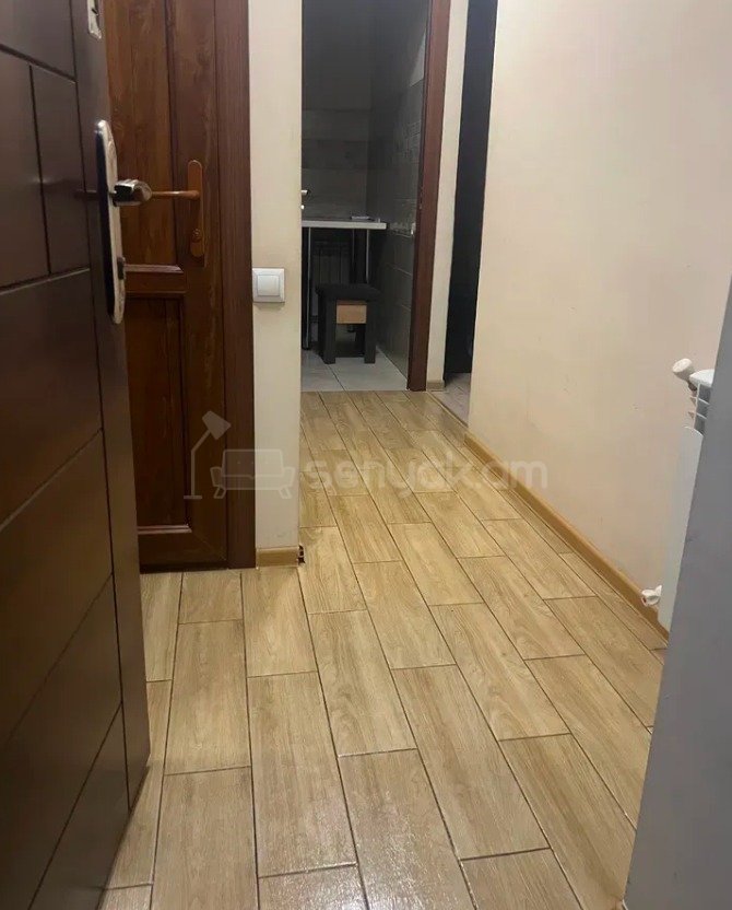 1 Սենյականոց Բնակարան Քարե Շենքում, 38քմ, 4/5 հարկ, Կապիտալ Վերանորոգված, Կահավորված, Արևկող