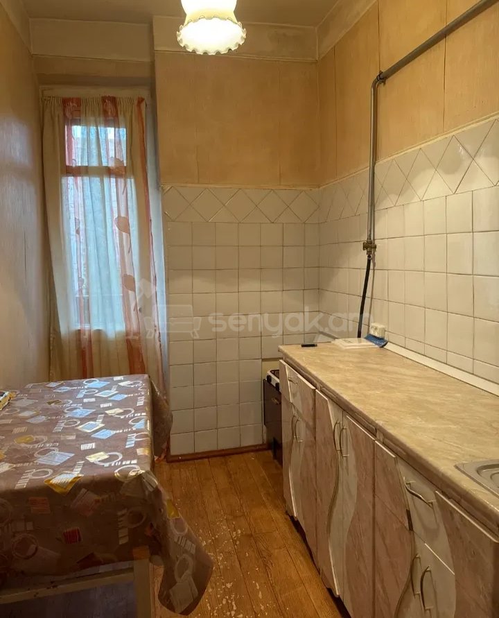 2 Սենյականոց Բնակարան, 65քմ, 4/9 հարկ, Նորմալ Վիճակում, Կահավորված, Արևկող