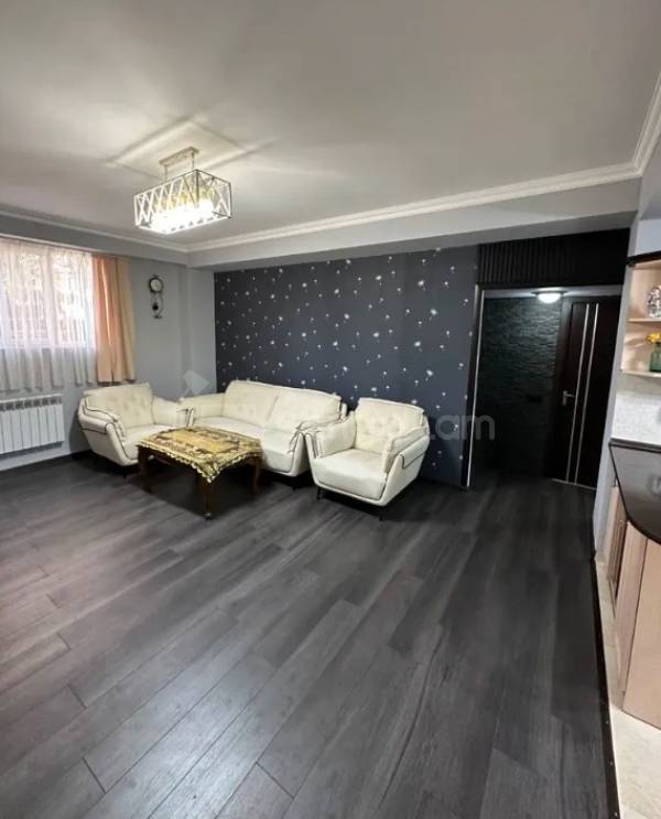 3 Սենյականոց Բնակարան, 60քմ, 1/5 հարկ, Դիզայներական Վերանորոգված