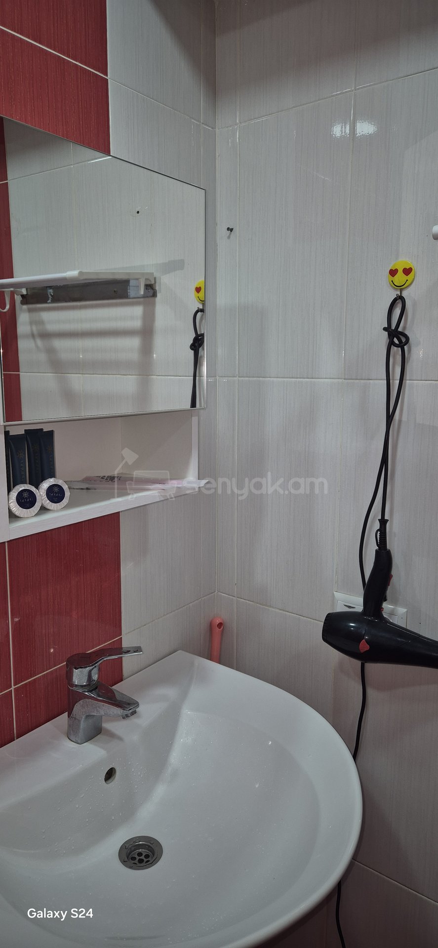 2 Սենյականոց Բնակարան Նորակառույցում, 52քմ, 3/8 հարկ, Դիզայներական Վերանորոգված