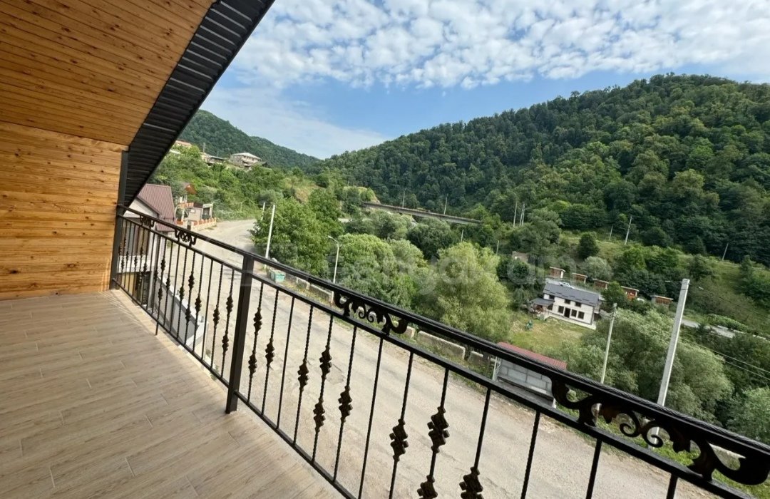 4 Սենյականոց Շքեղ Առանձնատուն, 180քմ, Լողավազանով