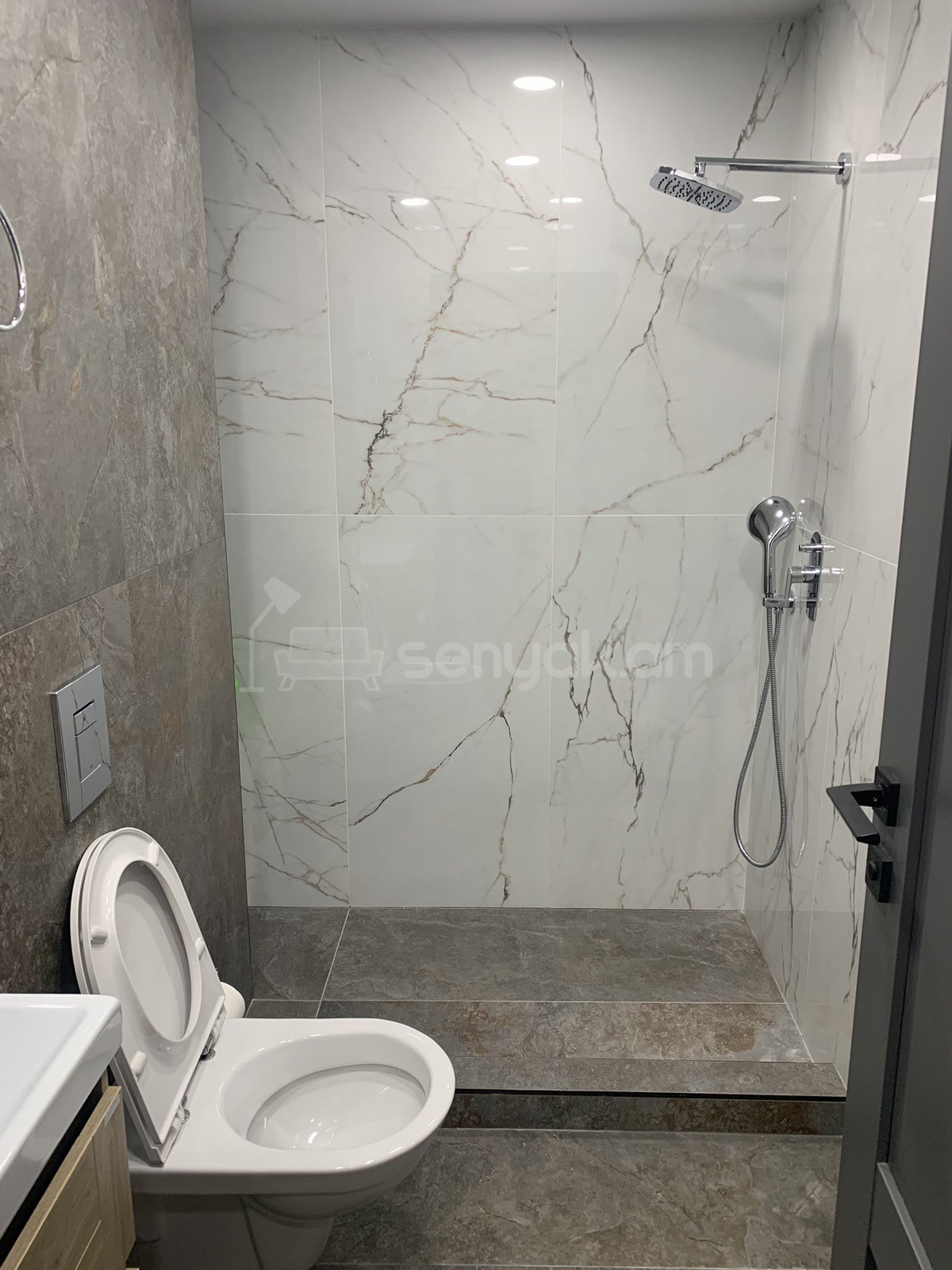 2 Սենյականոց Բնակարան Նորակառույցում, 60քմ, 5/12 հարկ, Կապիտալ Վերանորոգված, Կահավորված, Արևկող