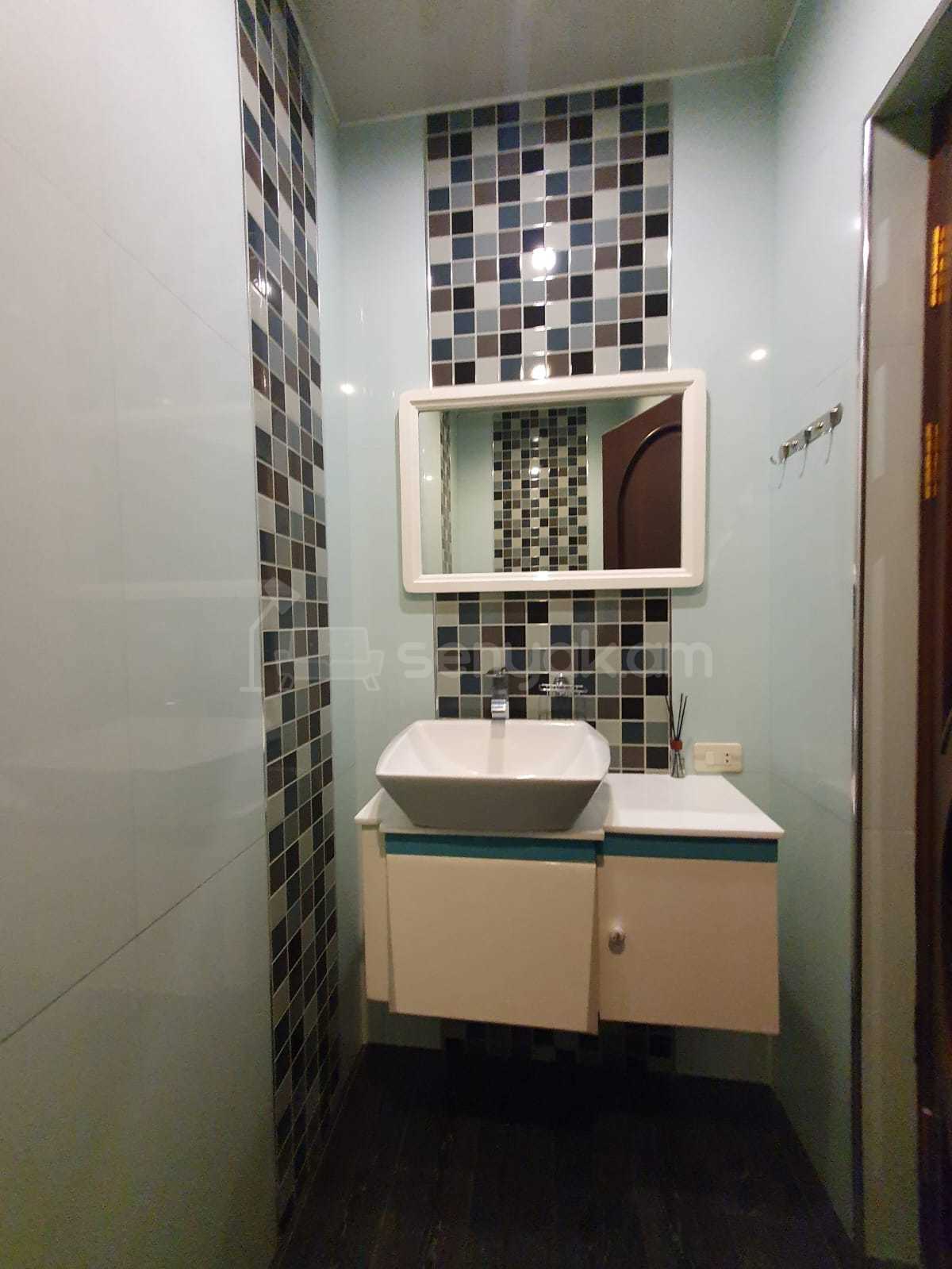 7 Սենյականոց Բնակարան Նորակառույցում, 260քմ, 4/9 հարկ, Դիզայներական Վերանորոգված, Կահավորված, Արևկող
