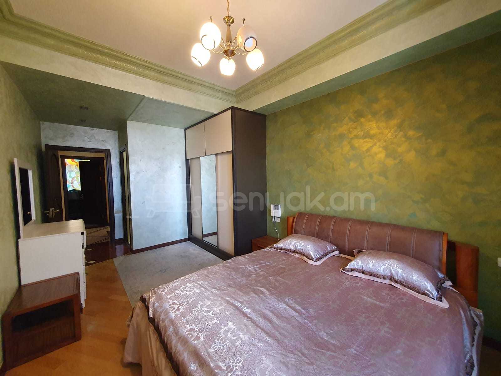 7 Սենյականոց Բնակարան Նորակառույցում, 260քմ, 4/9 հարկ, Դիզայներական Վերանորոգված, Կահավորված, Արևկող
