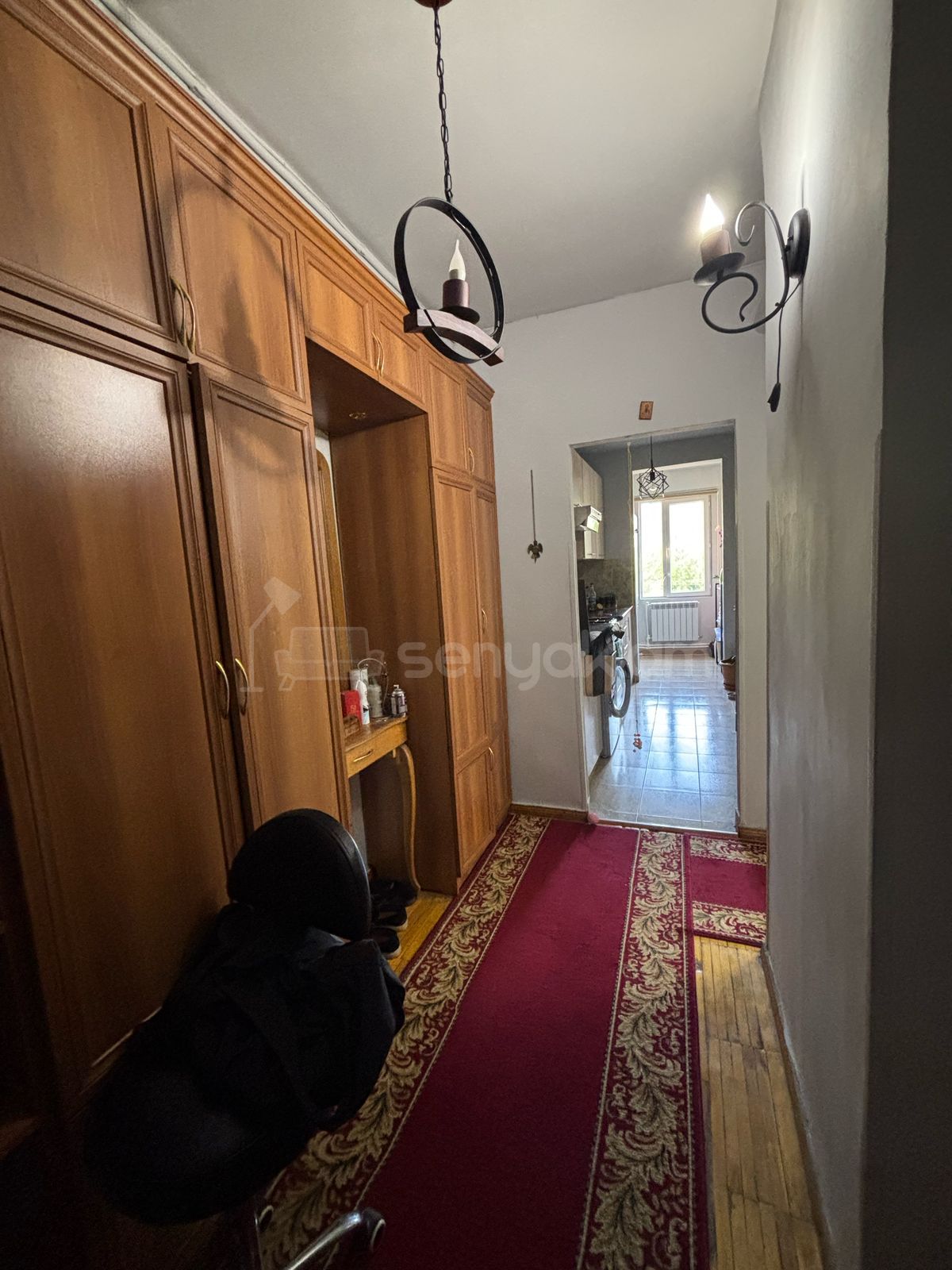 1 Սենյականոց Բնակարան, 46քմ, 3/9 հարկ, Նորմալ Վիճակում