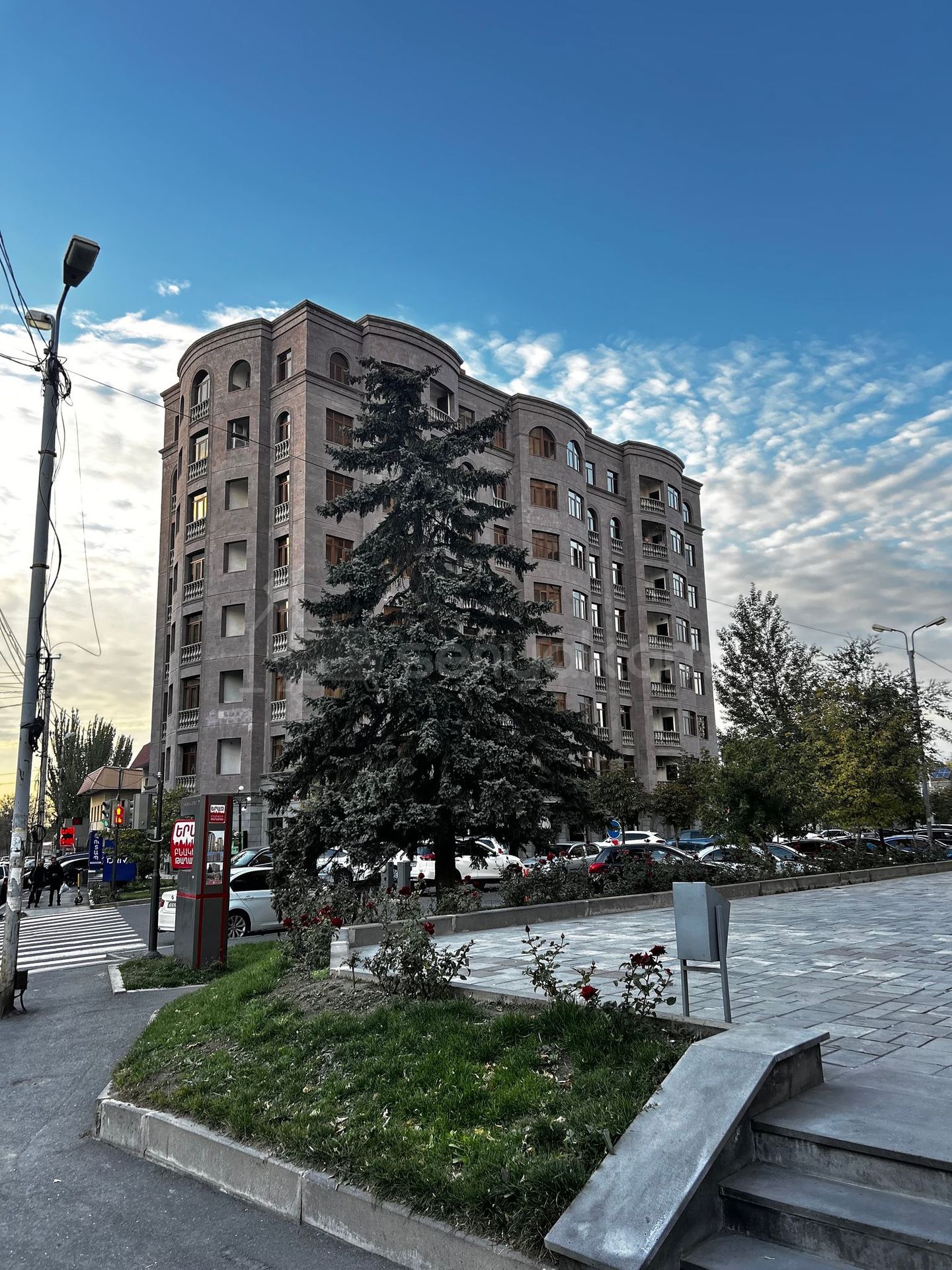 2 Սենյականոց Բնակարան Նորակառույցում, 74քմ, 5/8 հարկ, Դիզայներական Վերանորոգված, Կահավորված