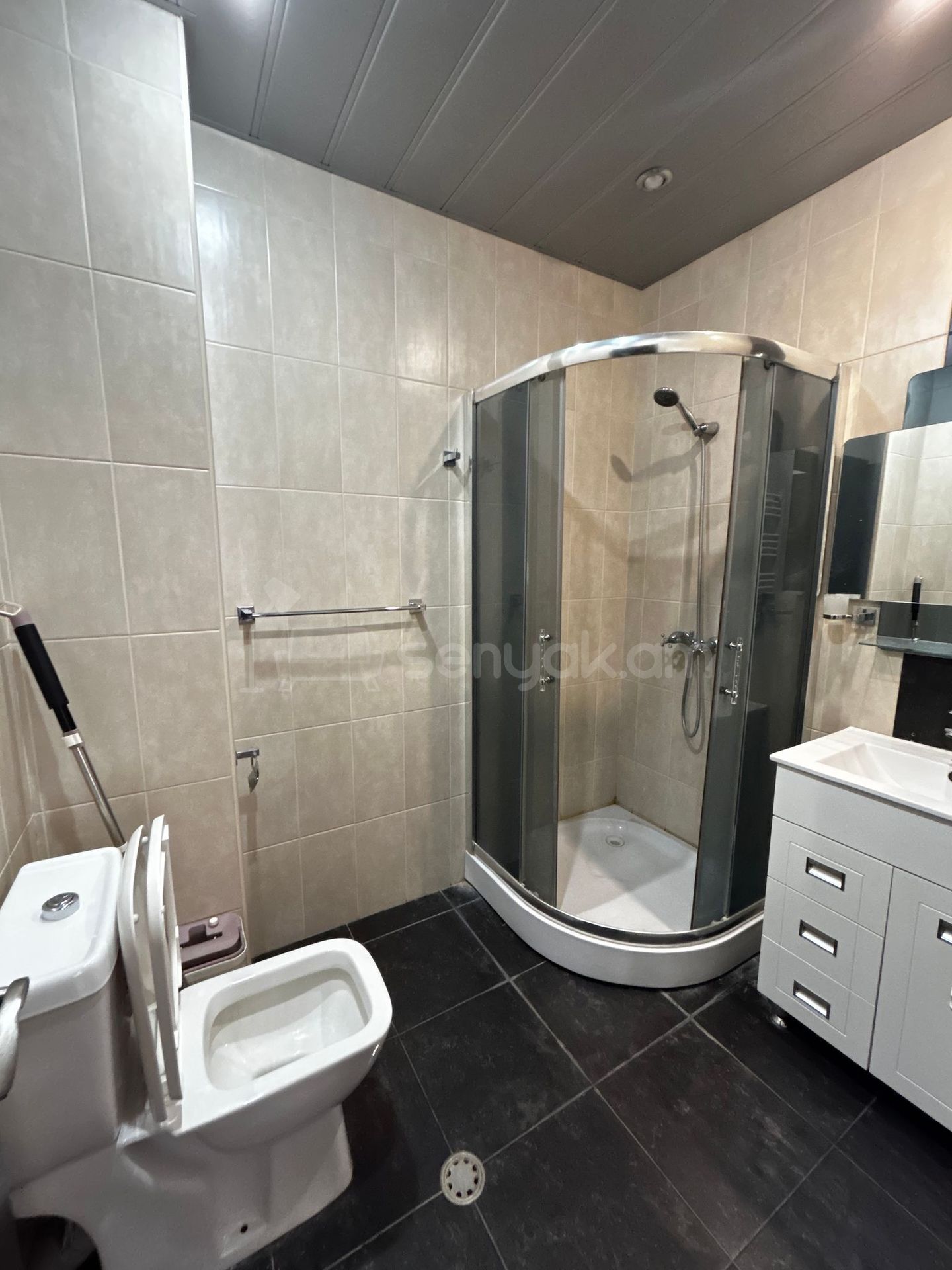 2 Սենյականոց Բնակարան Նորակառույցում, 74քմ, 5/8 հարկ, Դիզայներական Վերանորոգված, Կահավորված