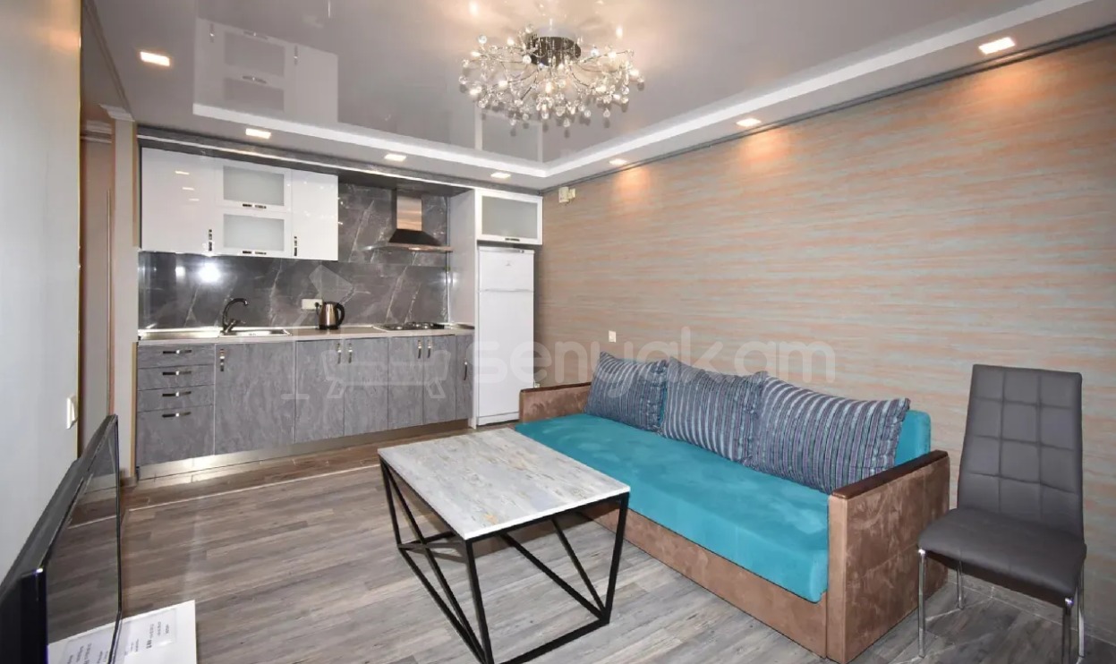 2 Սենյականոց Բնակարան Քարե Շենքում, 38քմ, 3/5 հարկ, Կապիտալ Վերանորոգված, Կահավորված, Արևկող