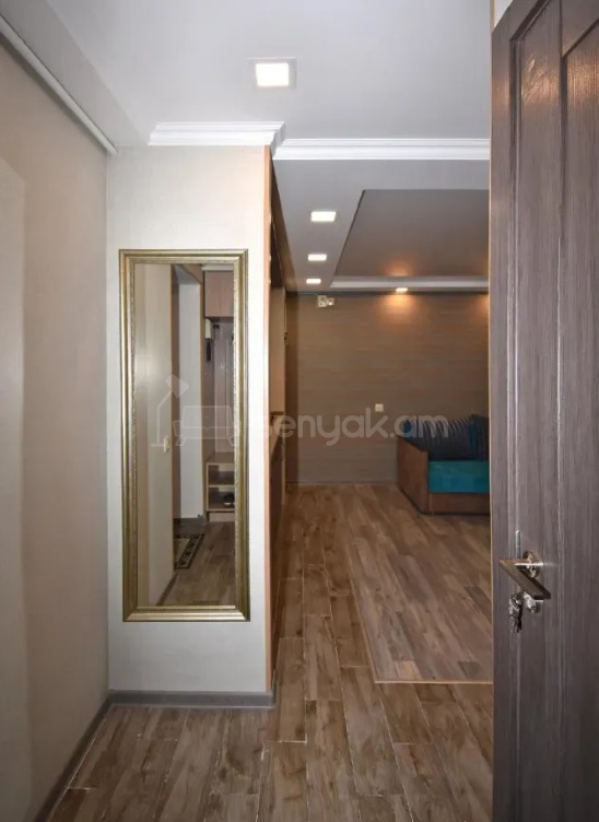 2 Սենյականոց Բնակարան Քարե Շենքում, 38քմ, 3/5 հարկ, Կապիտալ Վերանորոգված, Կահավորված, Արևկող
