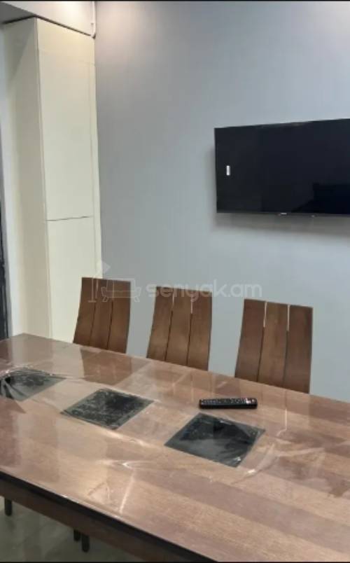 2 Սենյականոց Բնակարան Նորակառույցում, 65քմ, 5/15 հարկ, Կապիտալ Վերանորոգված, Կահավորված, Արևկող