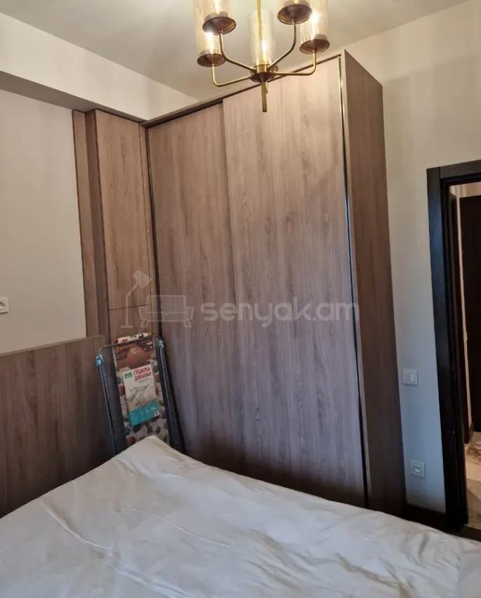 2 Սենյականոց Բնակարան Նորակառույցում, 45քմ, 9/15 հարկ, Դիզայներական Վերանորոգված, Կահավորված
