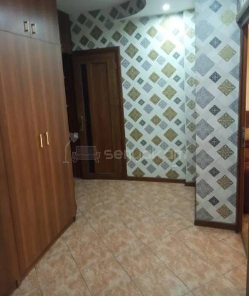 4 Սենյականոց Բնակարան Քարե Շենքում, 90քմ, 1/5 հարկ, Կապիտալ Վերանորոգված
