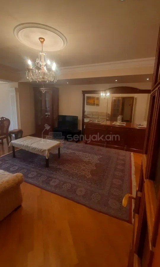 3 Սենյականոց Բնակարան, 91քմ, 6/10 հարկ, Նորմալ Վիճակում, Կահավորված, Արևկող