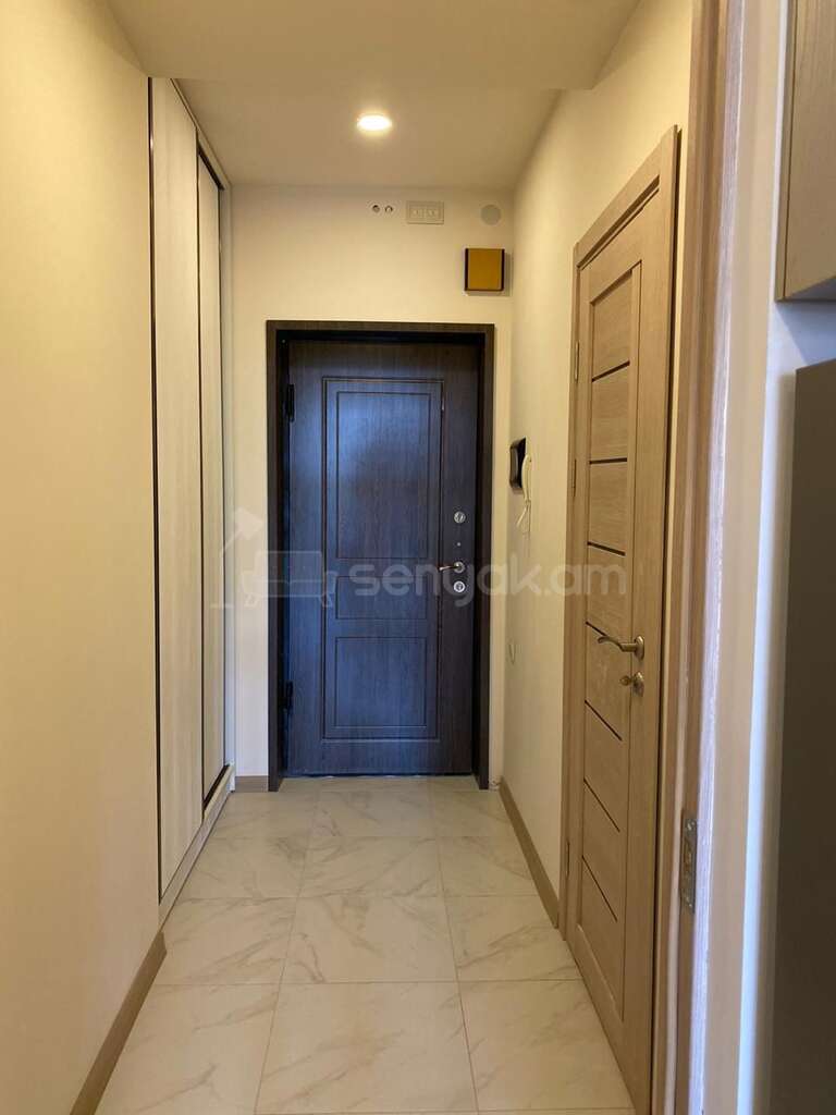 2 Սենյականոց Բնակարան Նորակառույցում, 40քմ, 5/5 հարկ, Կապիտալ Վերանորոգված
