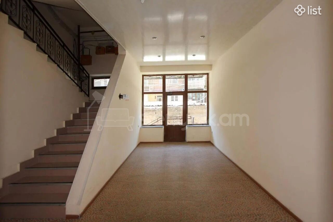 2 Սենյականոց Բնակարան Նորակառույցում, 50քմ, 5/23 հարկ, Կապիտալ Վերանորոգված