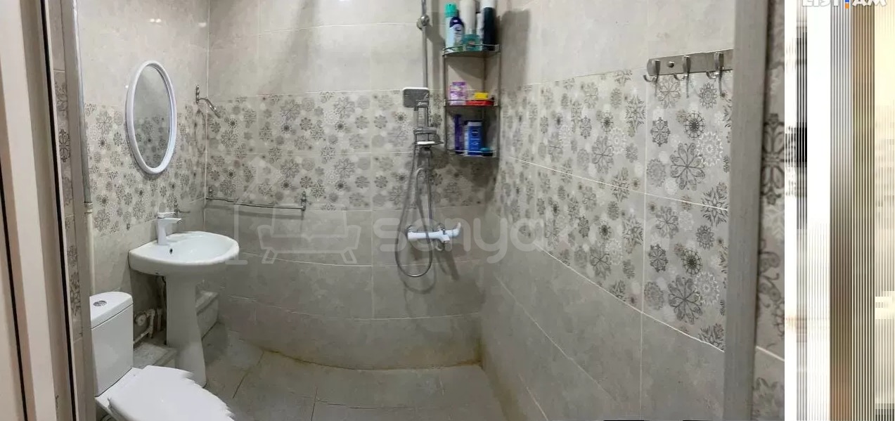6 Սենյականոց Բնակարան Քարե Շենքում, 31քմ, 3/5 հարկ, Կապիտալ Վերանորոգված